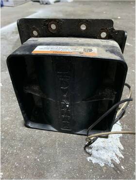 Ms100 Dynamax 100w Compact Speaker Series B Sae Evs3 Whelen Safety Equipment