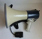 Radio Shack 10W Powerhorn Megaphone Handheld Microphone Siren 32-2038A Works. Fixed Price $49.99.