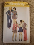 Simplicity Vtg Pattern 6304 Girls Cardigan Skirt Bell-bottom Pants Sz 7 Uncut. Fixed Price $6.00.