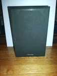 Realistic 40-1975 Vintage Speaker 8 Ohms Watts Tested & Working Perfectly. Fixed Price $25.00.